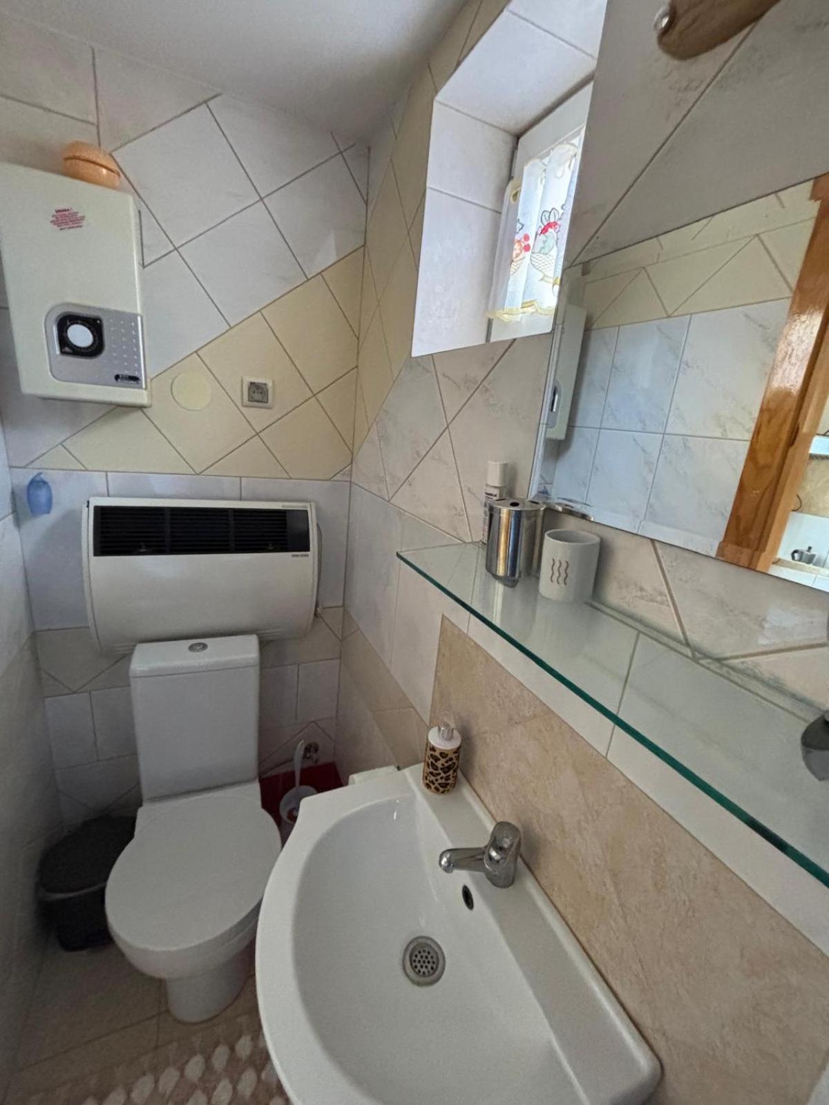 Dom We Fromborku Villa Bagian luar foto